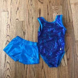 Little girls leotard and shorts XS EUC
